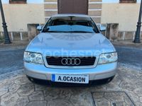 Usado Audi A6 150 CV (110 kW) 1999 Gris / plata Berlina