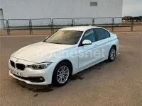 Usado BMW 318 150 CV (110 kW) 2018 Blanco Berlina