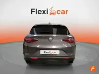 Usado Alfa Romeo Stelvio Sprint 200 CV (147 kW) 2022 Gris SUV