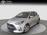 Usado Toyota Yaris Hybrid Active 116 CV (85 kW) 2025 Gris Monovolumen