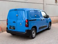 Usado Peugeot Partner Premium 75 CV (55 kW) 2019 Azul Monovolumen
