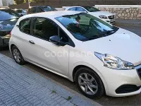 Usado Peugeot 208 Access 82 CV (60 kW) 2017 Blanco Utilitario