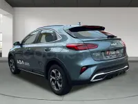 Usado Kia XCeed 136 CV (100 kW) 2024 Gris SUV