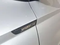 Usado Skoda Karoq SportLine 150 CV (110 kW) 2025 Plateado SUV