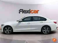 Usado BMW 318 150 CV (110 kW) 2020 Blanco Familiar