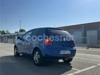 Usado VW Polo Trendline 75 CV (55 kW) 2003 Azul Berlina