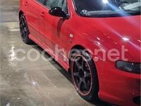 Usado Seat Leon 150 CV (110 kW) 2005 Rojo Utilitario