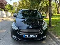 Usado Ford Galaxy Titanium 150 CV (110 kW) 2017 Negro Monovolumen