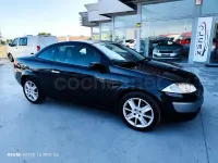 Usado Renault Mégane Cabriolet Dynamique 136 CV (100 kW) 2004 Negro Descapotable