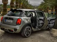 Usado Mini ONE 102 CV (75 kW) 2020 Gris Utilitario