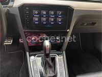 Usado VW Passat R-line 150 CV (110 kW) 2021 Blanco Familiar