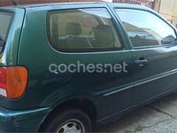 Usado VW Polo 50 CV (36 kW) 1997 Verde Berlina