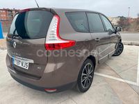 Usado Renault Scénic III Bose Edition 130 CV (95 kW) 2013 Beige Monovolumen