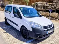 Usado Peugeot TePee Access 75 CV (55 kW) 2018 Blanco Van