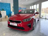 Usado Kia Ceed 101 CV (74 kW) 2019 Rojo Utilitario