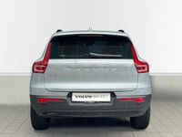 Usado Volvo XC40 Plus 163 CV (119 kW) 2024 Gris / plata SUV