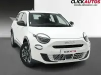 Usado Fiat 600 100 CV (73 kW) 2025 Negro SUV