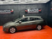 Usado Opel Astra Excellence 136 CV (100 kW) 2017 Gris / plata Familiar