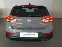 Nuevo Hyundai i30 N Line 100 CV (73 kW) 2026 Gris / plata Berlina