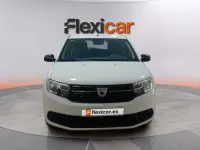 Usado Dacia Sandero Ambiance 75 CV (55 kW) 2018 Blanco Berlina