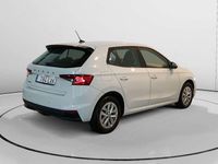 Usado Skoda Fabia Ambition 95 CV (69 kW) 2022 Blanco Utilitario