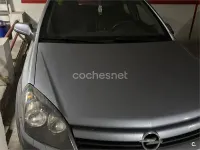 Usado Opel Astra Enjoy 90 CV (66 kW) 2005 Gris / plata Berlina