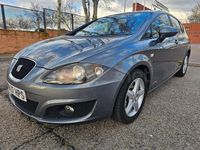 Usado Seat Leon Style 105 CV (77 kW) 2013 Gris / plata Berlina
