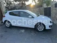 Usado Renault Mégane Dynamique 115 CV (84 kW) 2012 Blanco Berlina