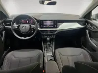Usado Skoda Kamiq Ambition 110 CV (80 kW) 2021 Blanco SUV