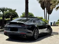 Usado Porsche Panamera 4 462 CV (339 kW) 2018 Gris / plata Utilitario