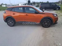 Usado Peugeot 2008 Active 100 CV (73 kW) 2022 Naranja SUV