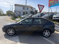 Usado Seat Leon Sport 130 CV (95 kW) 2003 Negro Utilitario