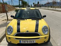 Usado Mini ONE 90 CV (66 kW) 2002 Amarillo Utilitario