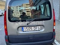 Usado Renault Kangoo 105 CV (77 kW) 2009 Gris / plata Monovolumen