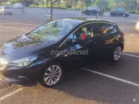 Usado Opel Astra Dynamic 150 CV (110 kW) 2016 Negro Berlina
