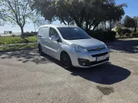 Usado Citroën Berlingo 99 CV (72 kW) 2017 Plateado Monovolumen