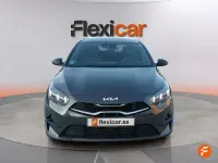 Usado Kia Ceed Style 100 CV (73 kW) 2025 Gris Utilitario