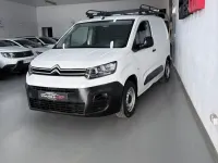 Usado Citroën Berlingo 100 CV (73 kW) 2021 Blanco Monovolumen