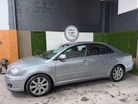 Usado Toyota Avensis Executive 126 CV (92 kW) 2008 Gris / plata Berlina