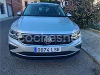 Usado VW Tiguan Life 150 CV (110 kW) 2021 Gris / plata SUV