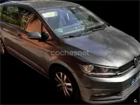 Usado VW Touran Edition 110 CV (80 kW) 2017 Gris / plata Monovolumen