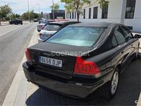 Usado Volvo S60 140 CV (102 kW) 2005 Negro Berlina