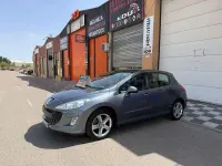 Usado Peugeot 308 Sportium 140 CV (102 kW) 2011 Gris / plata Berlina