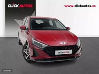 Usado Hyundai i20 100 CV (73 kW) 2025 Rojo Utilitario