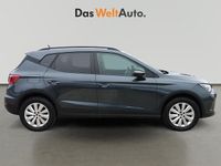 Usado Seat Arona Style Plus 110 CV (80 kW) 2022 Gris SUV
