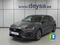 Käytetty Ford Focus ST-Line 155 HP (114 kW) 2023 Harmaa Sedan