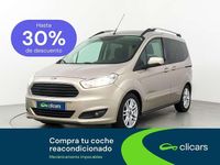 Usado Ford Tourneo Courier Titanium 102 CV (75 kW) 2018 Naranja Monovolumen
