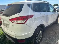 Usado Ford Kuga Titanium 150 CV (110 kW) 2013 Blanco SUV