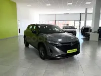 Usado Nissan Qashqai Acenta 158 CV (116 kW) 2025 Gris / plata SUV