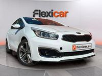Usado Kia Ceed Launch Edition 136 CV (100 kW) 2018 Blanco Utilitario